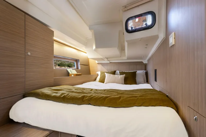 Slide: The Image of Beneteau Oceanis 47 2026 - 5806843