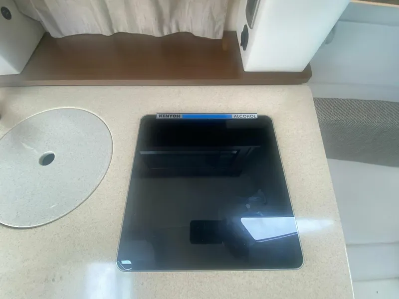 Slide: The Image of Sea Ray 260 Sundancer 2018 - 5699925