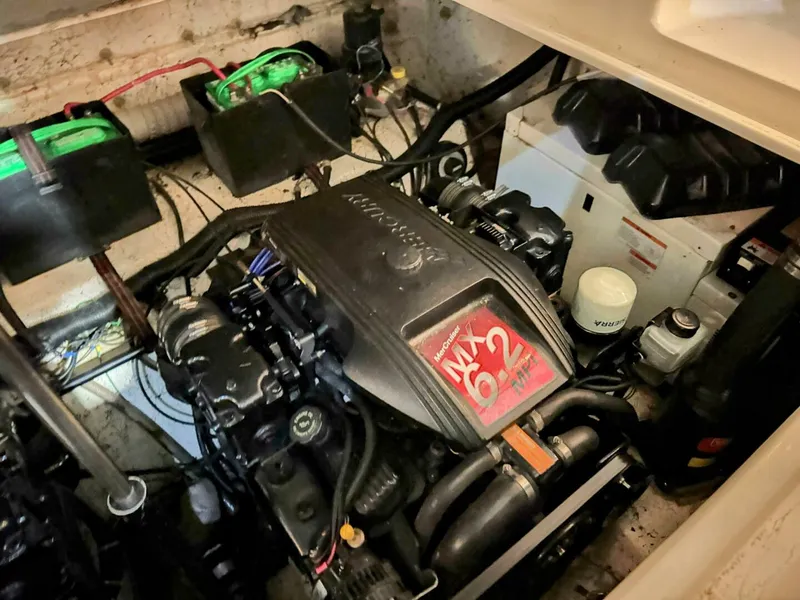 Slide: The Image of Rinker 342 Fiesta Vee 2002 - 5700042