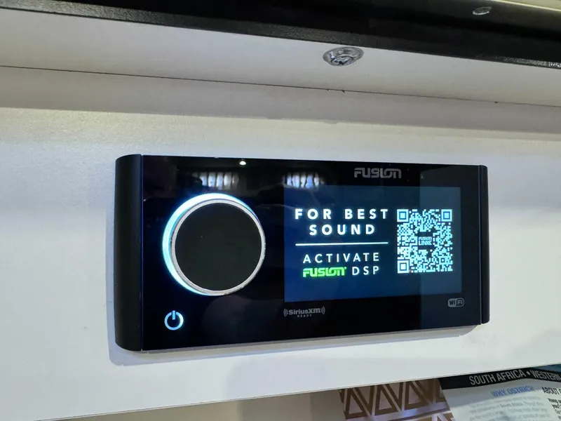 Slide: The Image of Sea Ray 380 Sundancer 2001 - 5700132