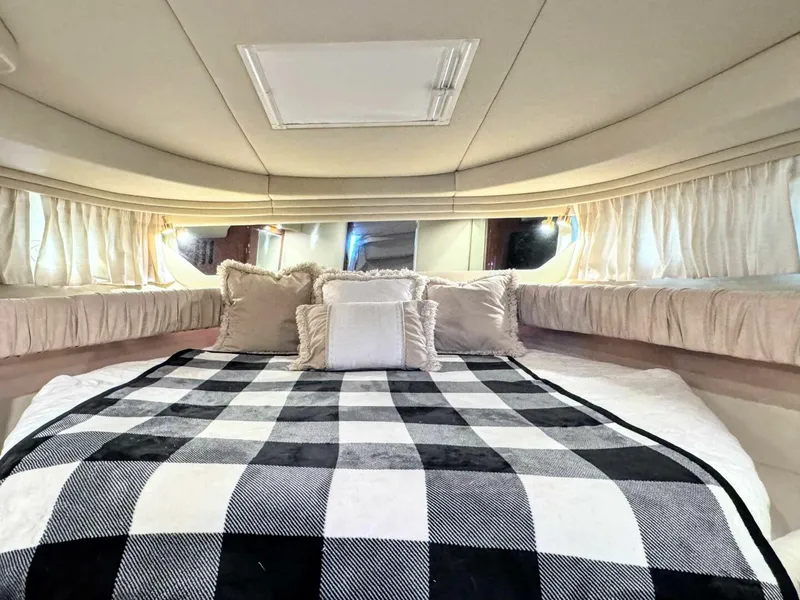 Slide: The Image of Sea Ray 380 Sundancer 2001 - 5700133