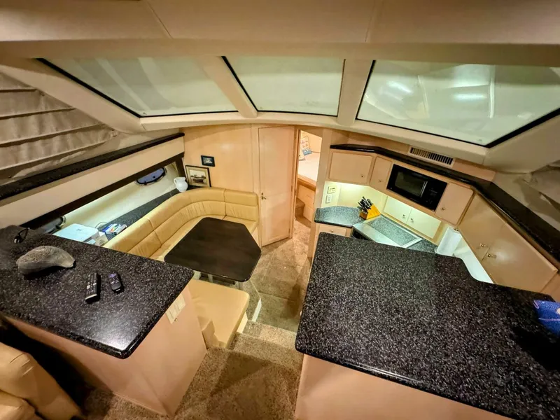 Slide: The Image of Carver 406 Aft Cabin Motor Yacht 1999 - 5700179