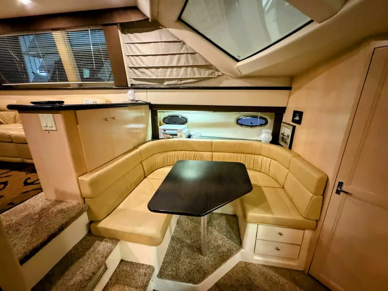 Slide: The Image of Carver 406 Aft Cabin Motor Yacht 1999 - 5700183