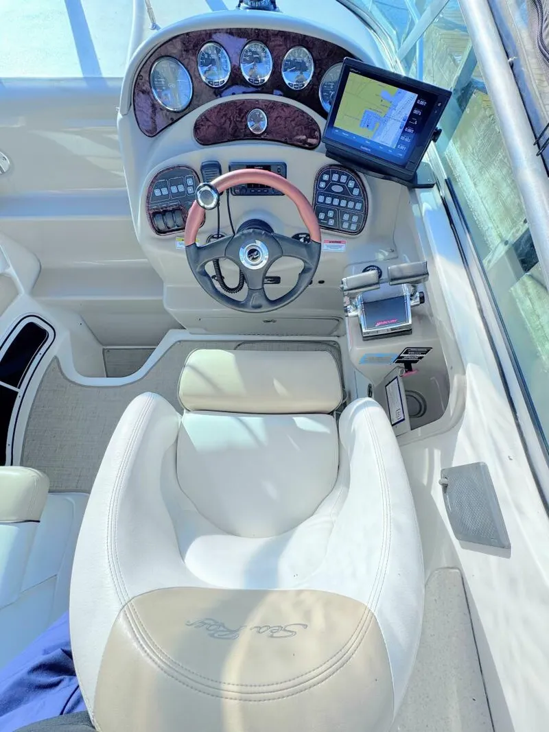 Slide: The Image of Sea Ray 280 Sundancer 2008 - 5700238