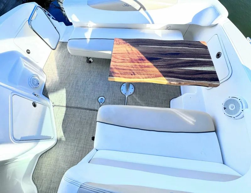 Slide: The Image of Sea Ray 280 Sundancer 2008 - 5700242