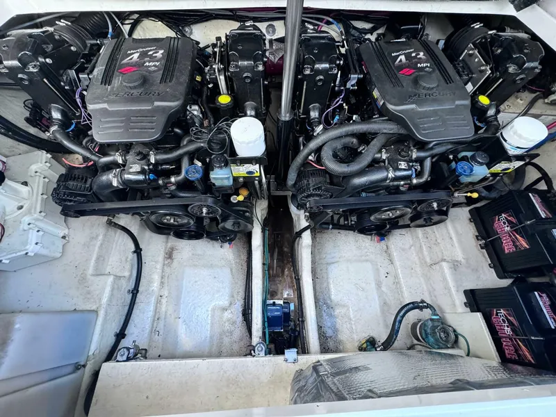 Slide: The Image of Sea Ray 280 Sundancer 2008 - 5700246