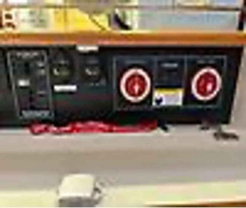 Slide: The Image of Salon Battery switches - 5740164