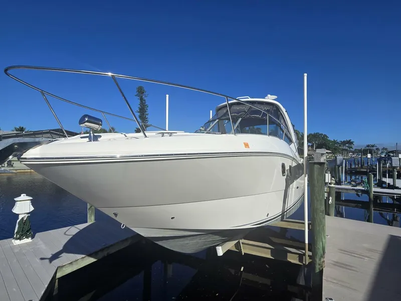 The Image of Sea Ray 330 Sundancer 2010 - 5700466
