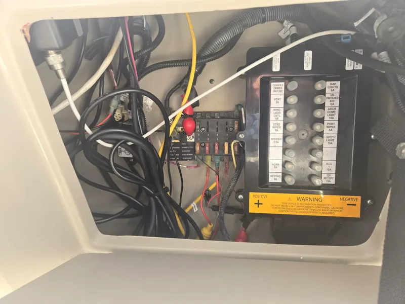 Slide: The Image of bottom helm - 5700487