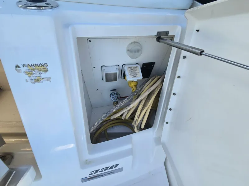 Slide: The Image of Shore Power connection - 5700494