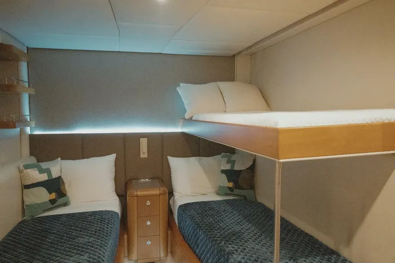 Slide: The Image of 1996 87 Oceanfast Enclosed Bridge Sportfish - Aussie Rules - 5704352