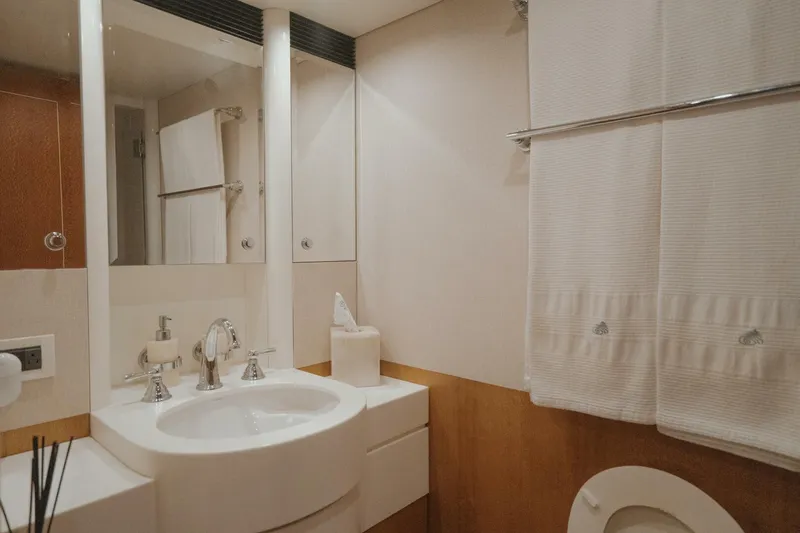 Slide: The Image of 1996 87 Oceanfast Enclosed Bridge Sportfish - Aussie Rules - 5704350