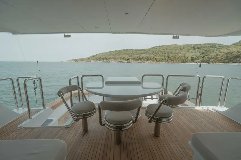 Slide: The Image of 1996 87 Oceanfast Enclosed Bridge Sportfish - Aussie Rules - 5704374