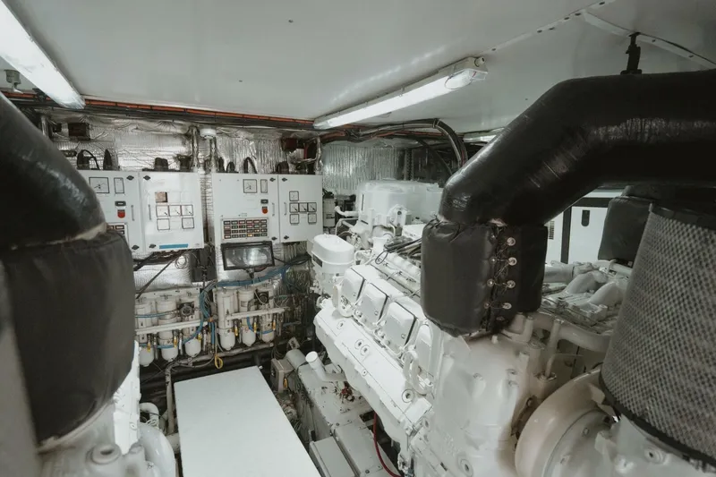 Slide: The Image of 1996 87 Oceanfast Enclosed Bridge Sportfish - Aussie Rules - 5704380