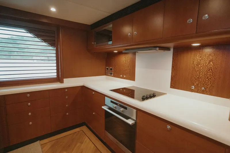 Slide: The Image of 1996 87 Oceanfast Enclosed Bridge Sportfish - Aussie Rules - 5704346