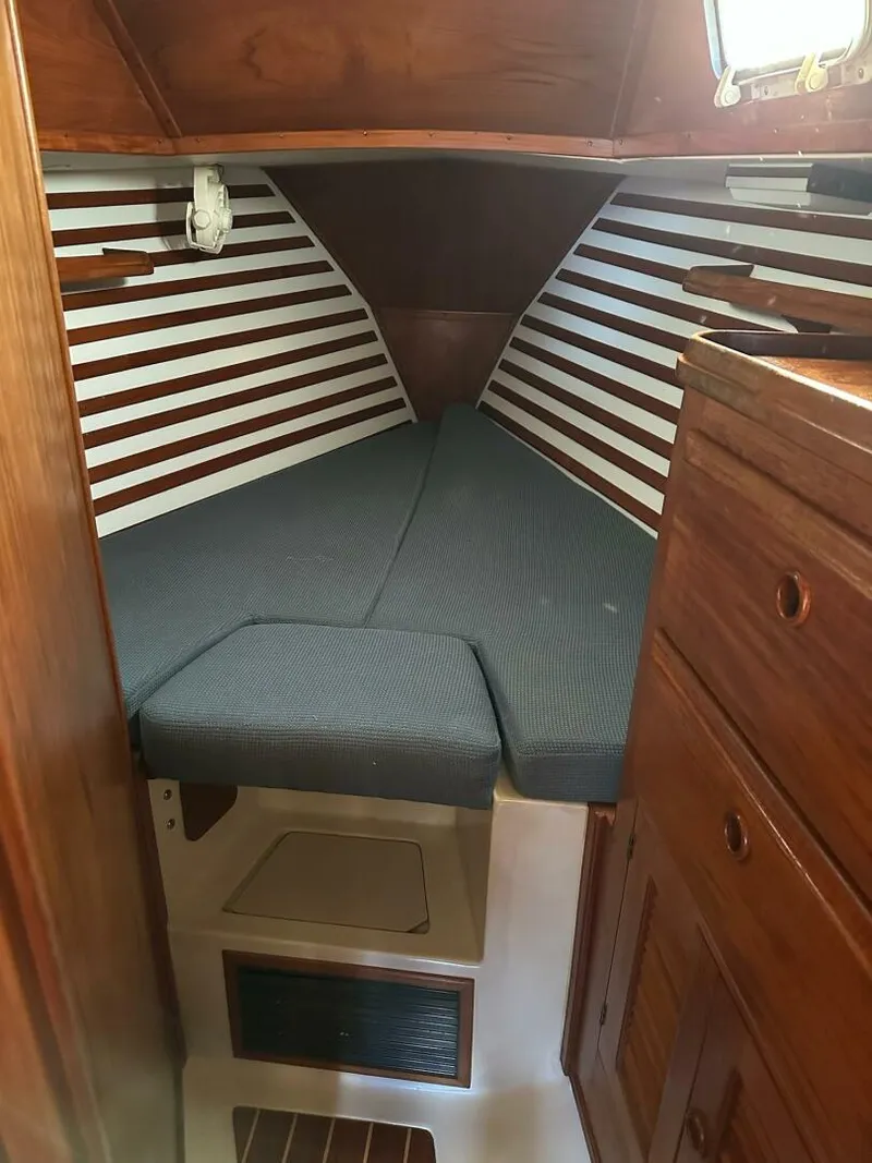 Slide: The Image of Endeavour 33 1985 - 5700927