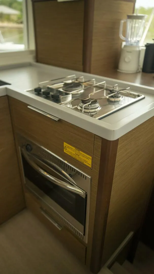 Slide: The Image of Lagoon 40 2020 - 5701082