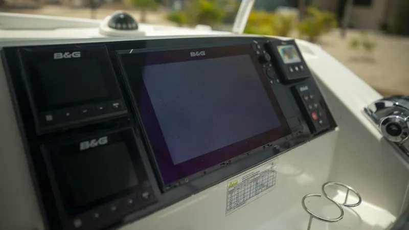 Slide: The Image of Lagoon 40 2020 - 5701106