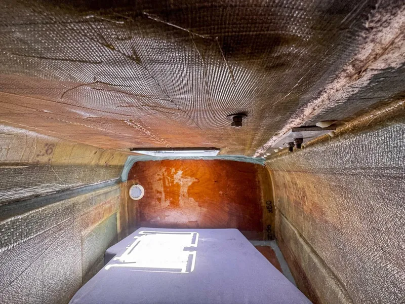 Slide: The Image of Lagoon 40 2020 - 5701110