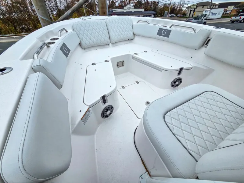 Slide: The Image of Sea Fox 228 Commander 2026 - 5800978