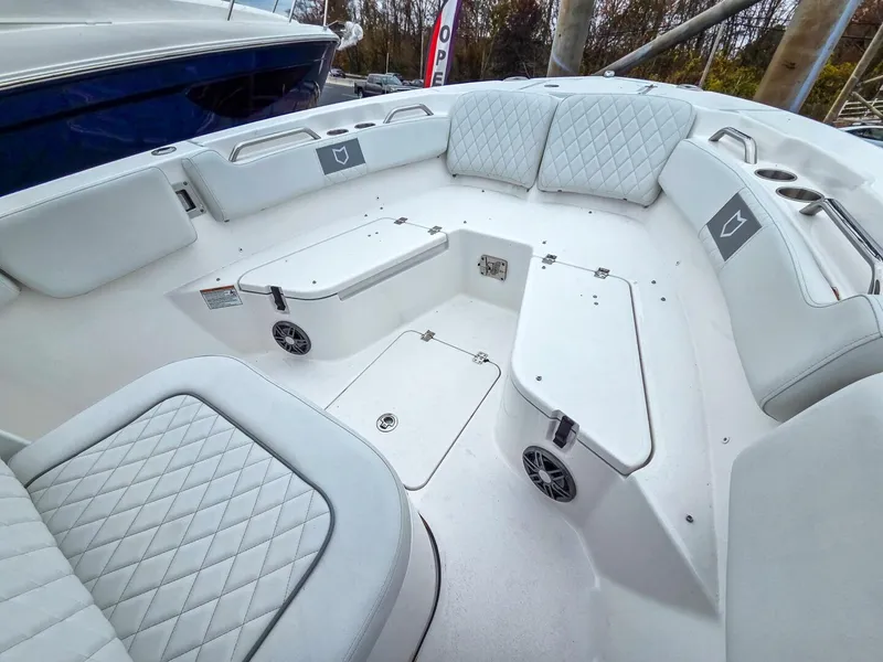Slide: The Image of Sea Fox 228 Commander 2026 - 5800980