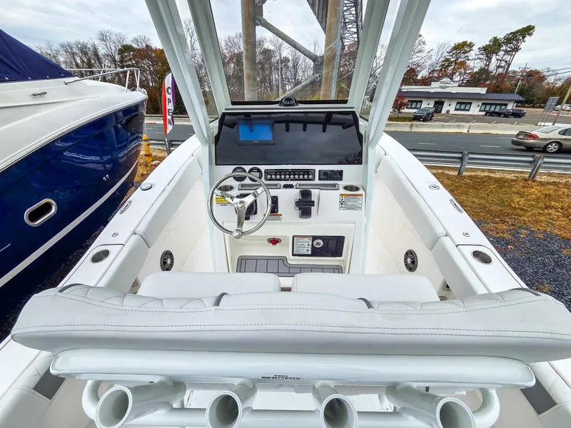 Slide: The Image of Sea Fox 228 Commander 2026 - 5800972