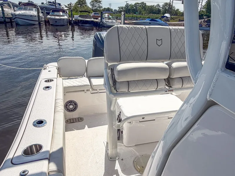 Slide: The Image of Sea Fox 228 Commander 2026 - 7288737