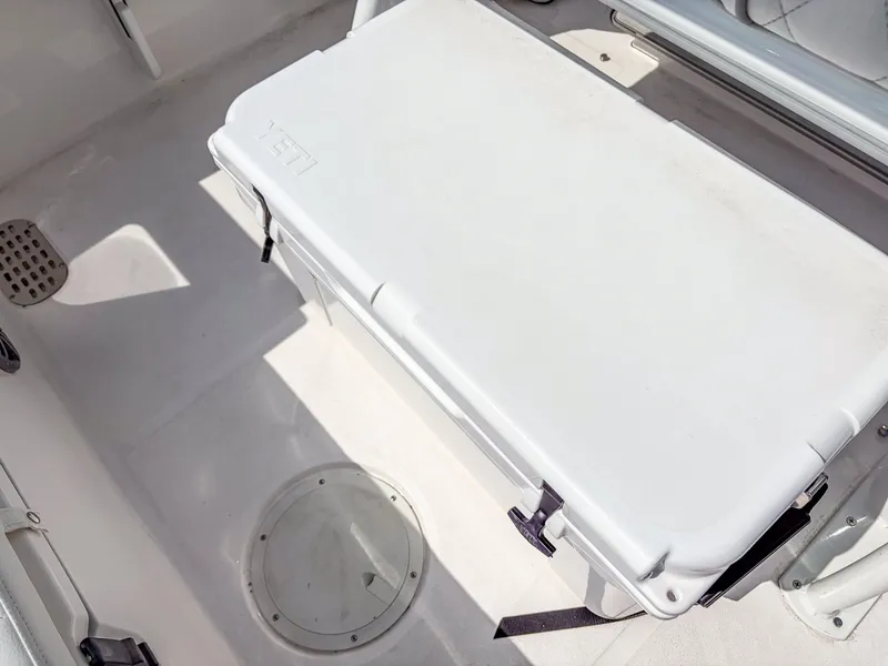 Slide: The Image of Sea Fox 228 Commander 2026 - 7288732