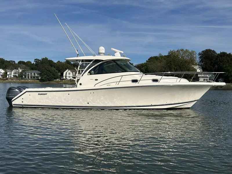 Slide: The Image of Pursuit OS 385 Offshore 2014 - 5701245