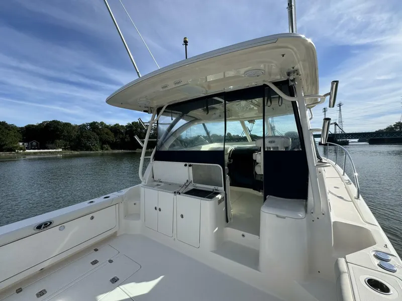 Slide: The Image of Pursuit OS 385 Offshore 2014 - 5701247