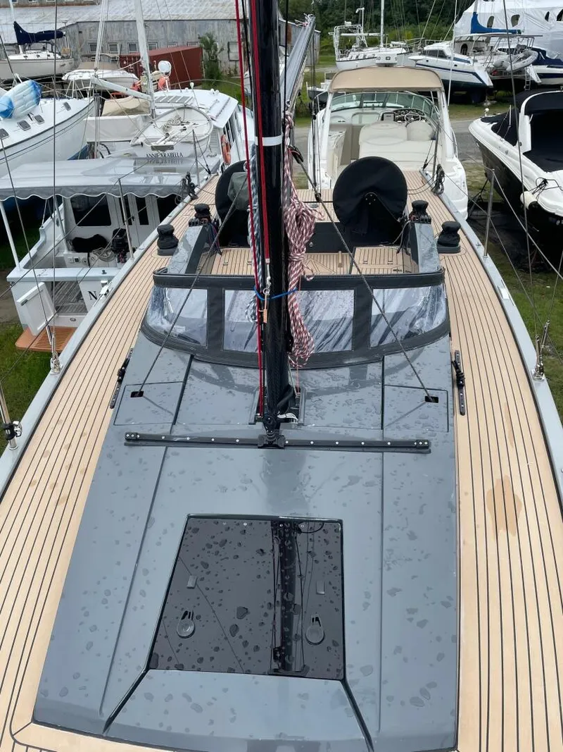 Slide: The Image of Saffier 33 Life 2022 - 5701478