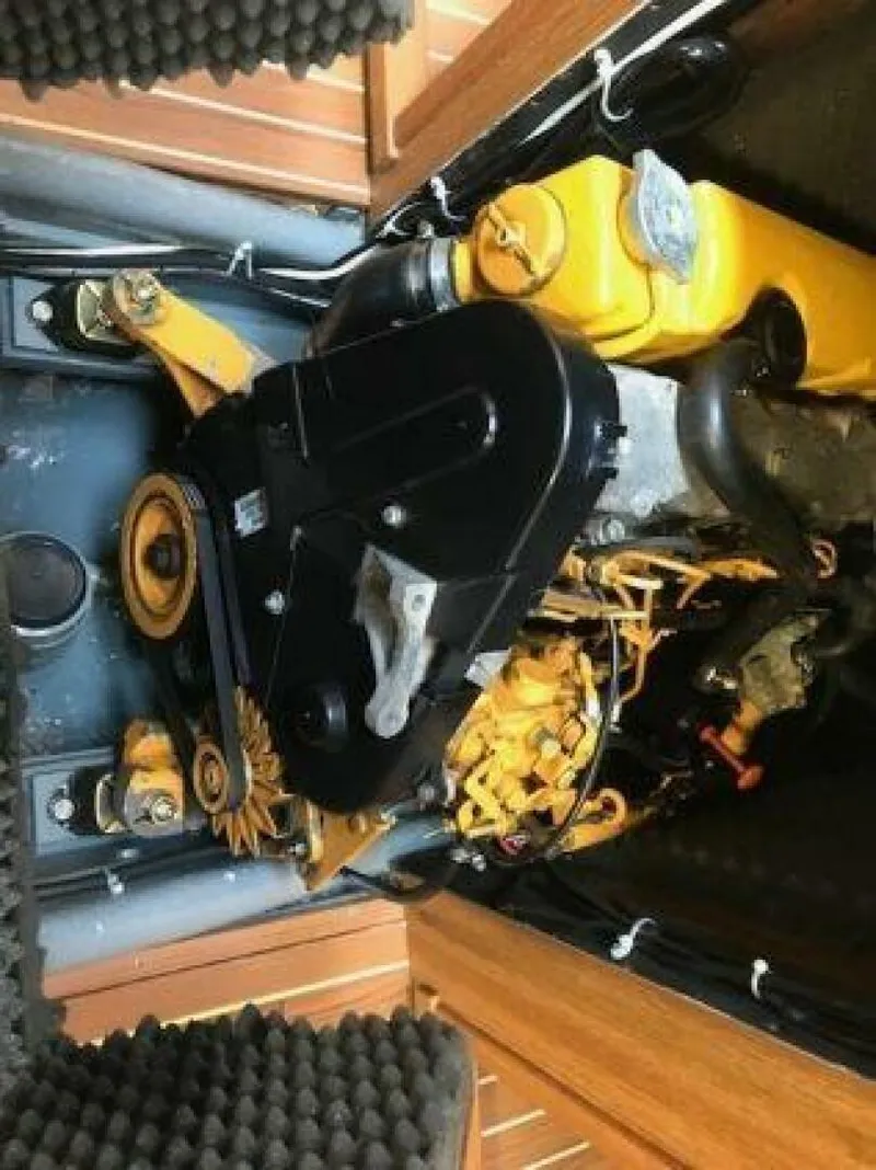 Slide: The Image of Kalik 44 1986 - 5701630