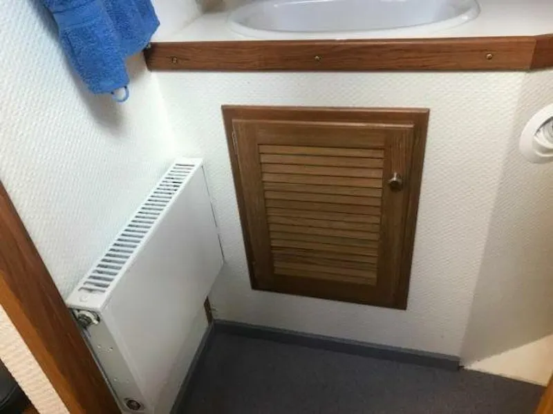 Slide: The Image of Kalik 44 1986 - 5701640