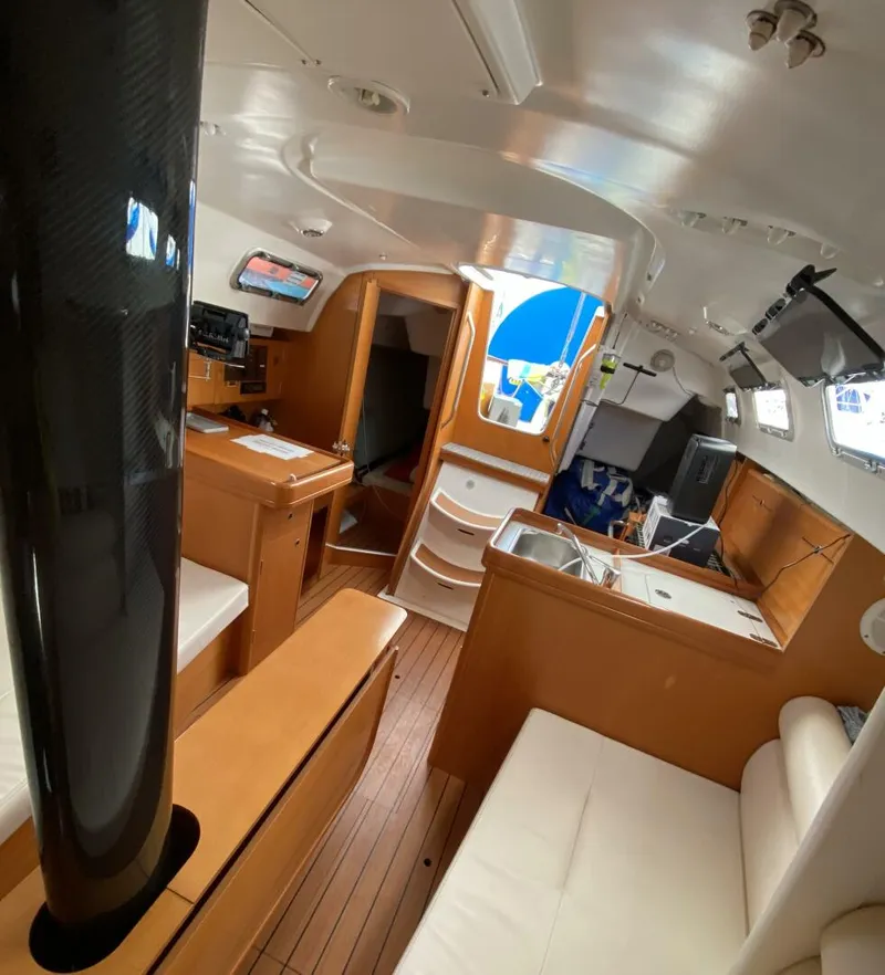 Slide: The Image of Beneteau First 10R 2007 - 5701819