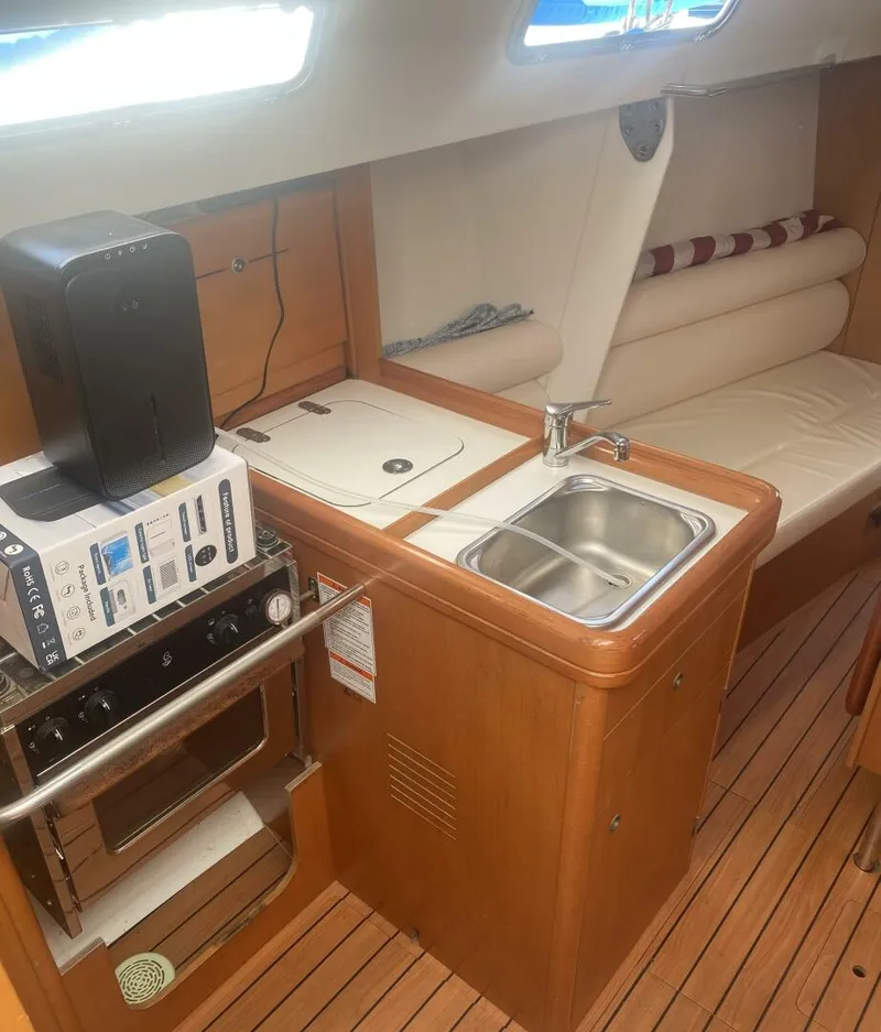 Slide: The Image of Beneteau First 10R 2007 - 5701840