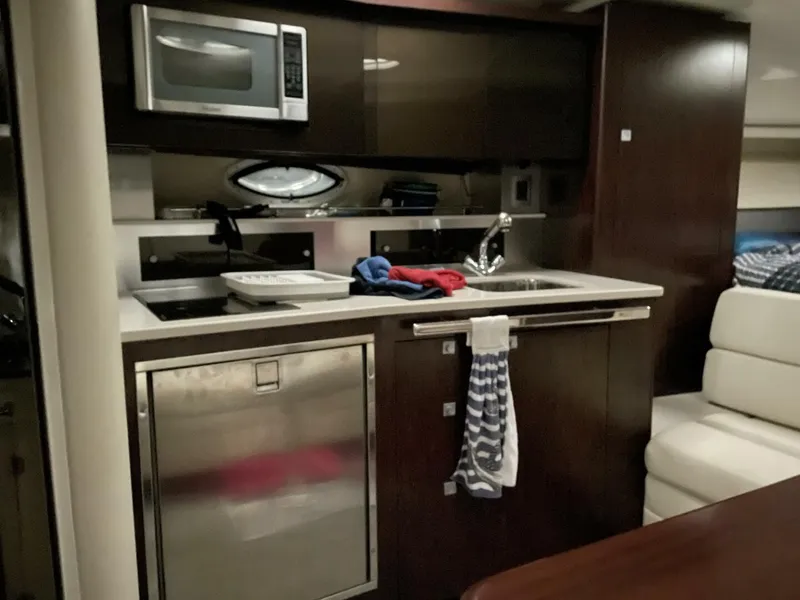 Slide: The Image of Monterey 35 2012 - 5793980