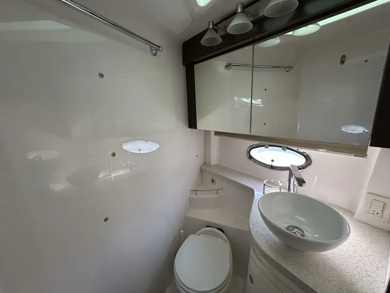 Slide: The Image of Regal 42 Sport Coupe 2018 - 5702268