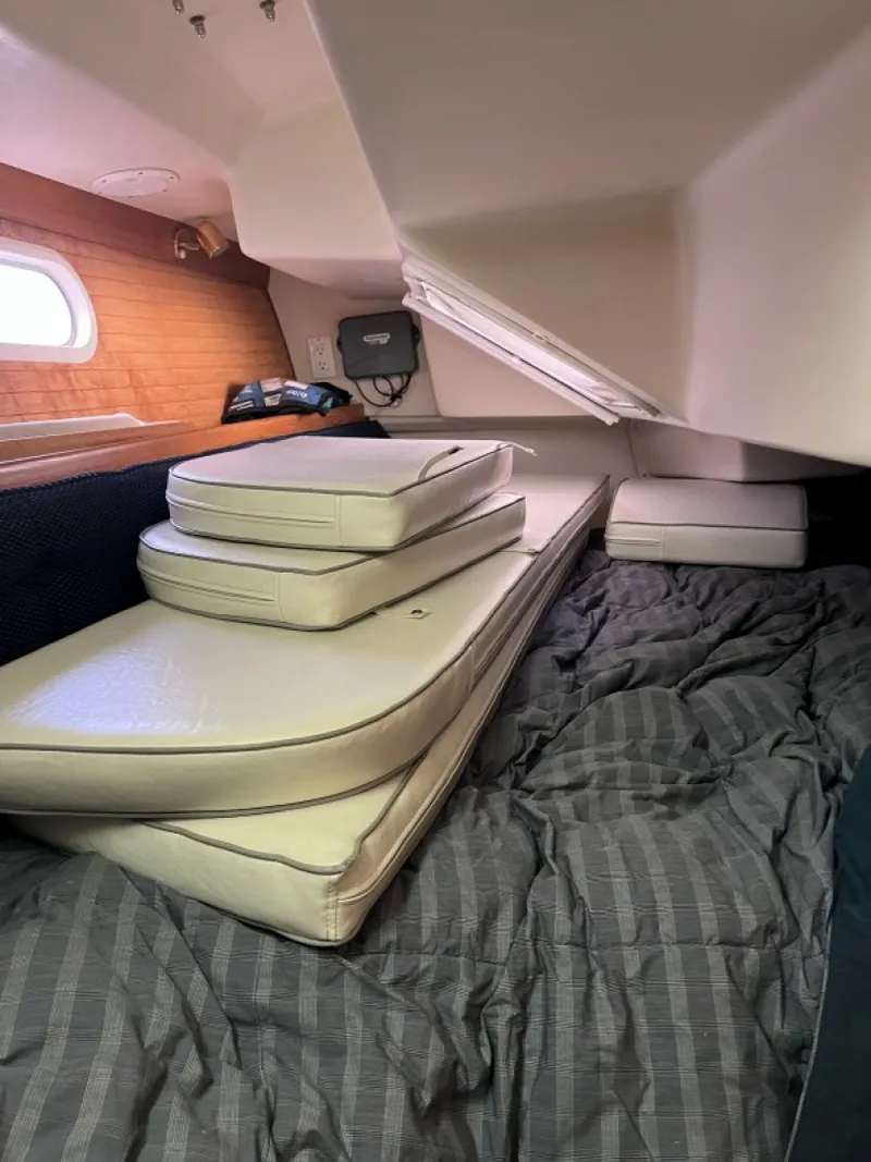 Slide: The Image of Used Sail Monohull for sale 2005 Catalina 36 MkII - ESCAPADE - 5703663