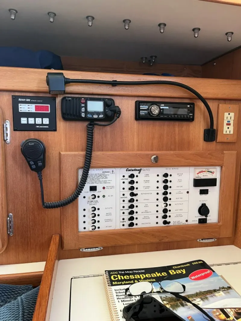 Slide: The Image of Used Sail Monohull for sale 2005 Catalina 36 MkII - ESCAPADE - 5703038