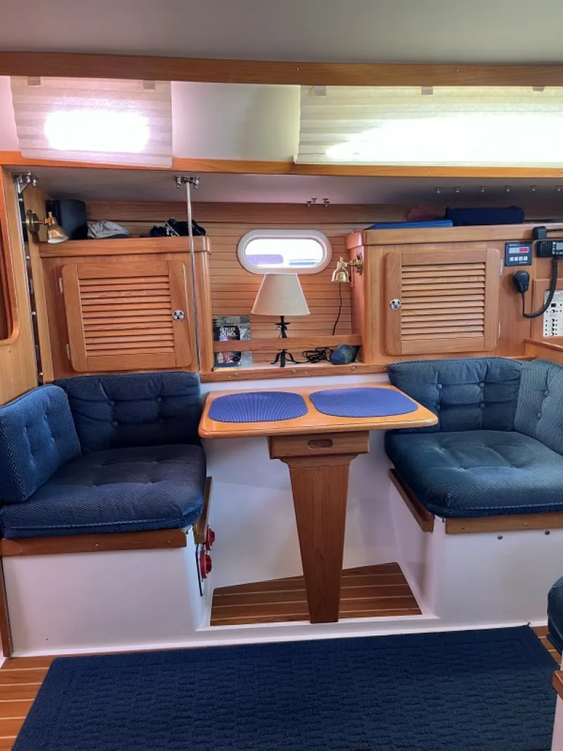 Slide: The Image of Used Sail Monohull for sale 2005 Catalina 36 MkII - ESCAPADE - 5703667