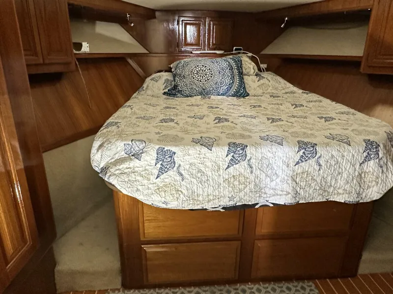 Slide: The Image of Viking 48 1989 - 5738981