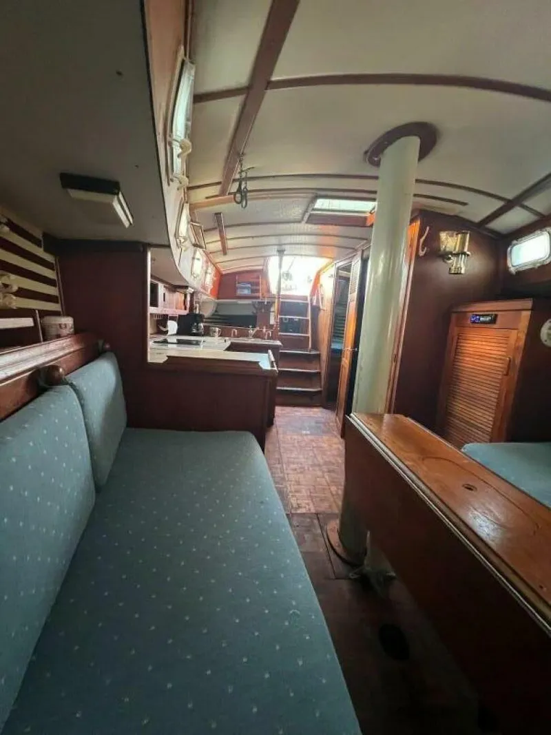 Slide: The Image of Endeavour 37 1978 - 5704178