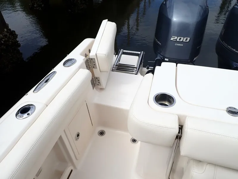 Slide: The Image of Grady-White 275 2021 - 5704844