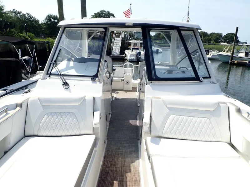 Slide: The Image of World Cat 32 DC 2022 - 5705032