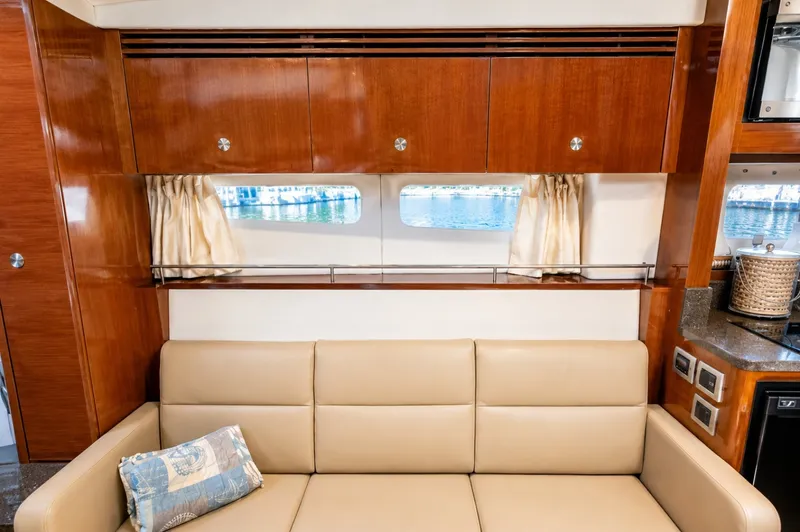 Slide: The Image of Sea Ray Sundancer 350 2014 - 6654226
