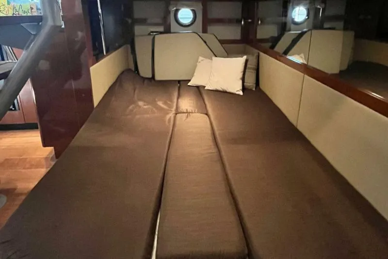 Slide: The Image of Sea Ray Sundancer 350 2014 - 5706465