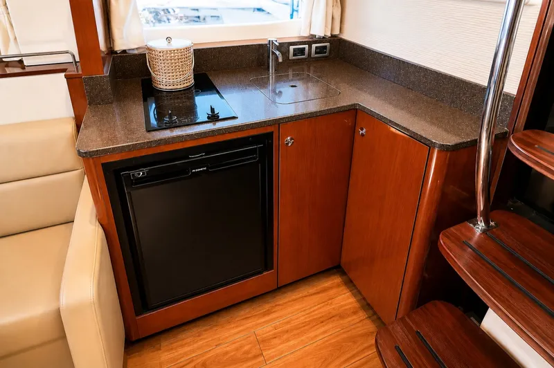 Slide: The Image of Sea Ray Sundancer 350 2014 - 6654228