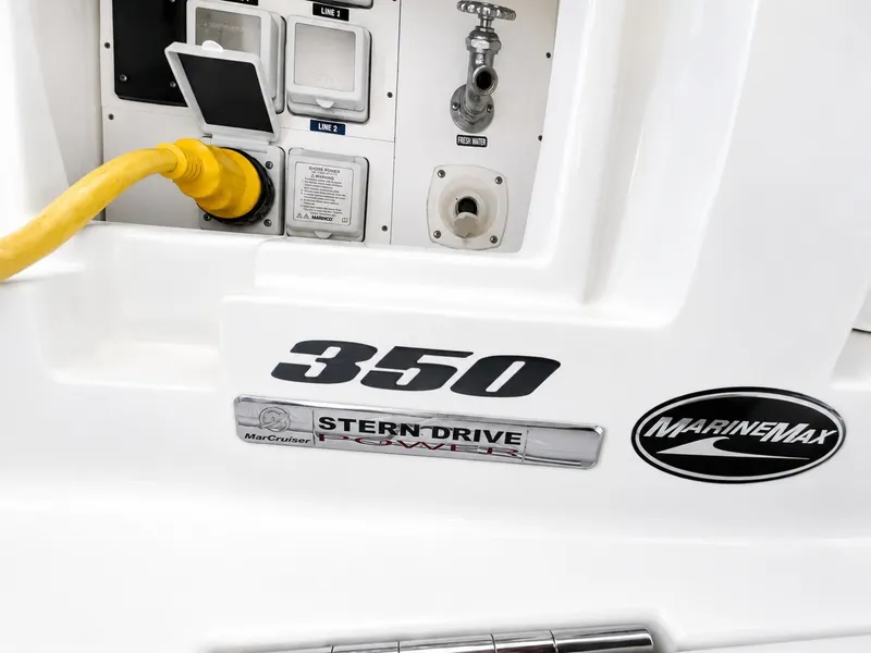 Slide: The Image of Sea Ray Sundancer 350 2014 - 6660595