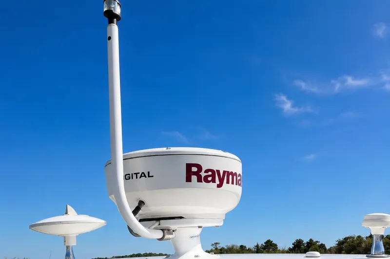 Slide: The Image of Sea Ray Sundancer 350 2014 - 6654229