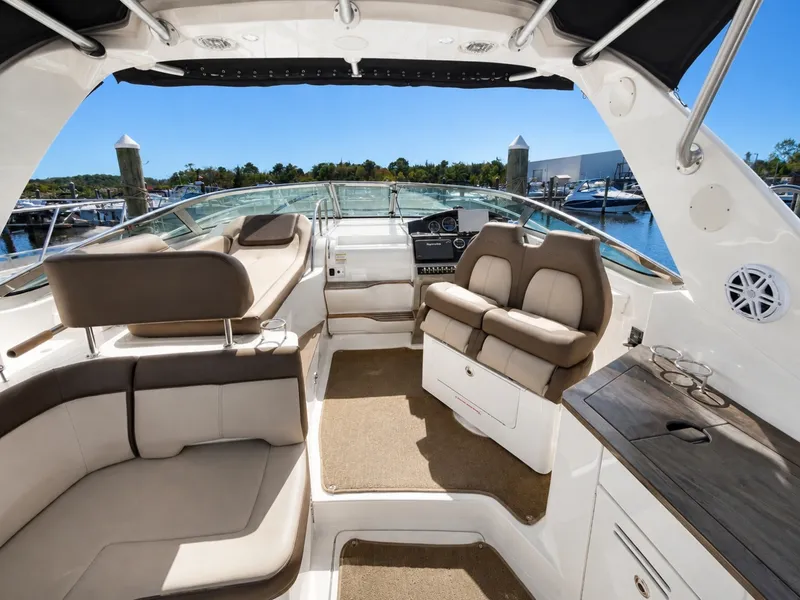Slide: The Image of Sea Ray Sundancer 350 2014 - 6654237